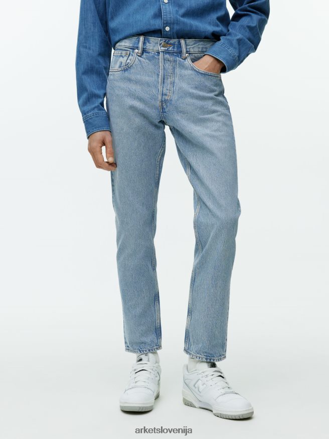 oblačila sl ARKET moški navadne ravne kavbojke s skrajšanim parkljem svetlo modra 6X02XV1107