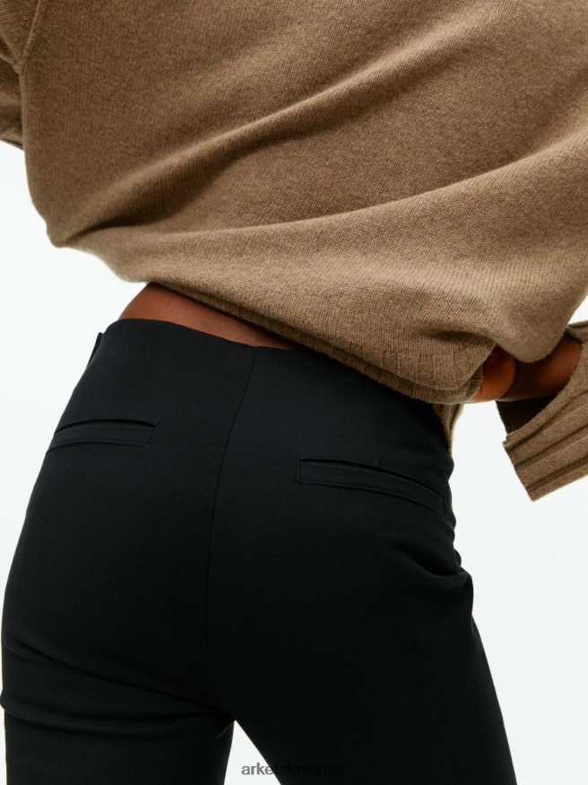 oblačila sl ARKET ženske skrajšane raztegljive hlače iz bombaža Črna 6X02XV225